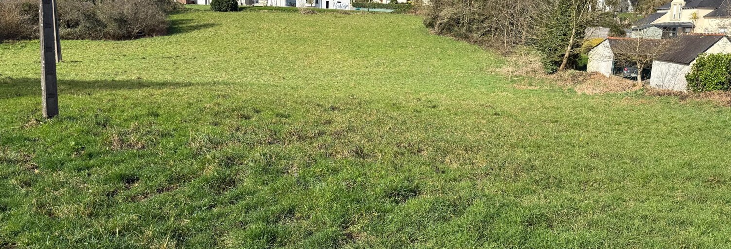 Terrain  5733 m² à vendre à Saint-Thuriau (56300)