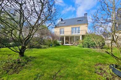 Maison 7 pièces 399360 €