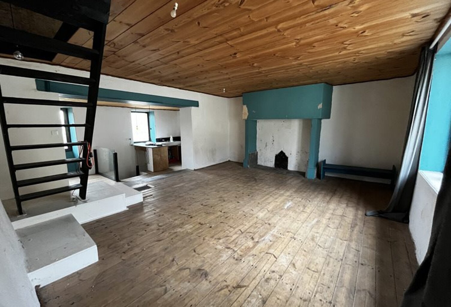 Maison de bourg de 4 pièces principales — photo 1