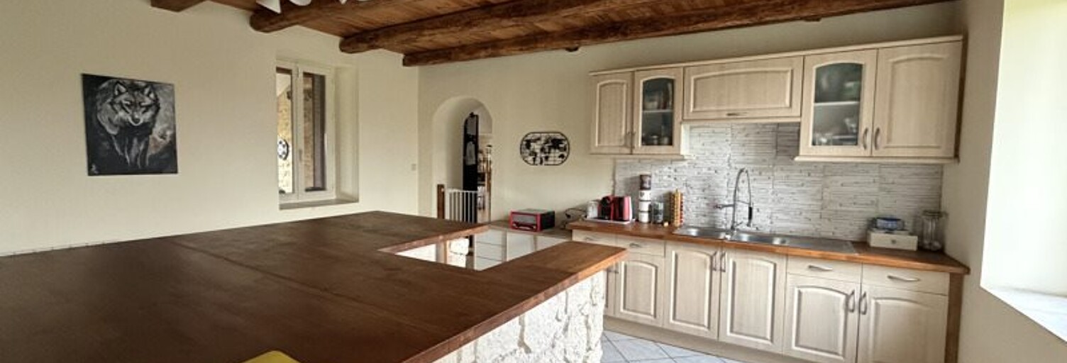 Maison 7 Pièces 194 m² à vendre à Uzay-le-Venon (18190)