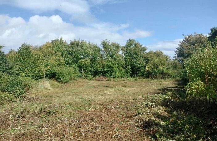 Superbe terrain constructible de plus de 800 m2 — photo 2