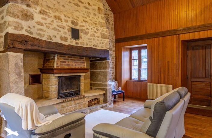 Maison en pierre de 5 pièces principales — photo 5