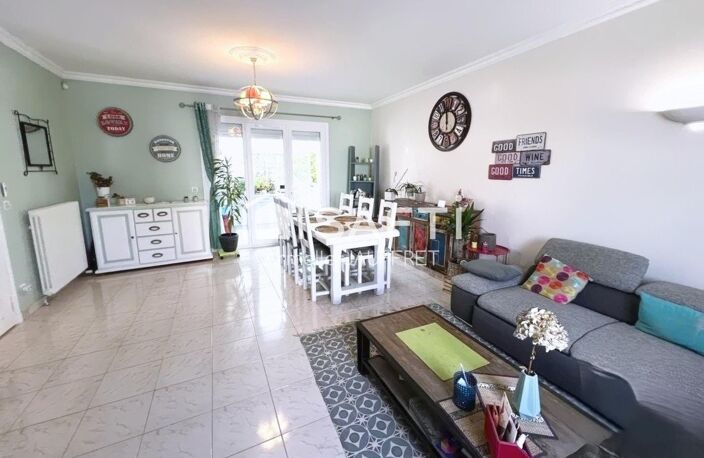 Quartier résidentiel maison non mitoyenne sur ssol — photo 2