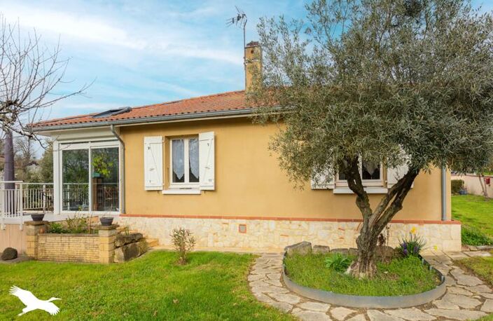 Villa de 5 pièces principales — photo 2