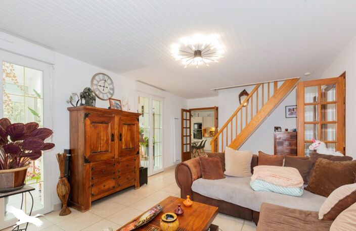 Villa de 5 pièces principales — photo 4