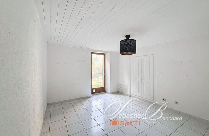 Maison à rénover de 87m2 et grange attenante — photo 5