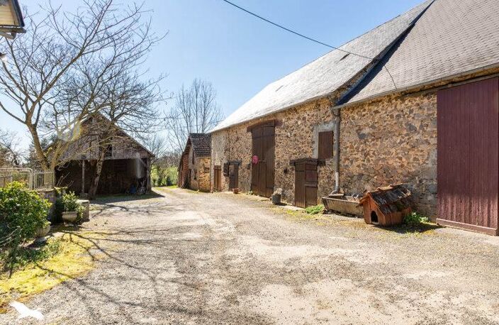 Corps de Ferme de 7 pièces principales — photo 2