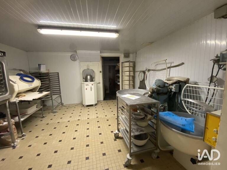 Vente Bar-tabac 180 m&sup2; — photo 1