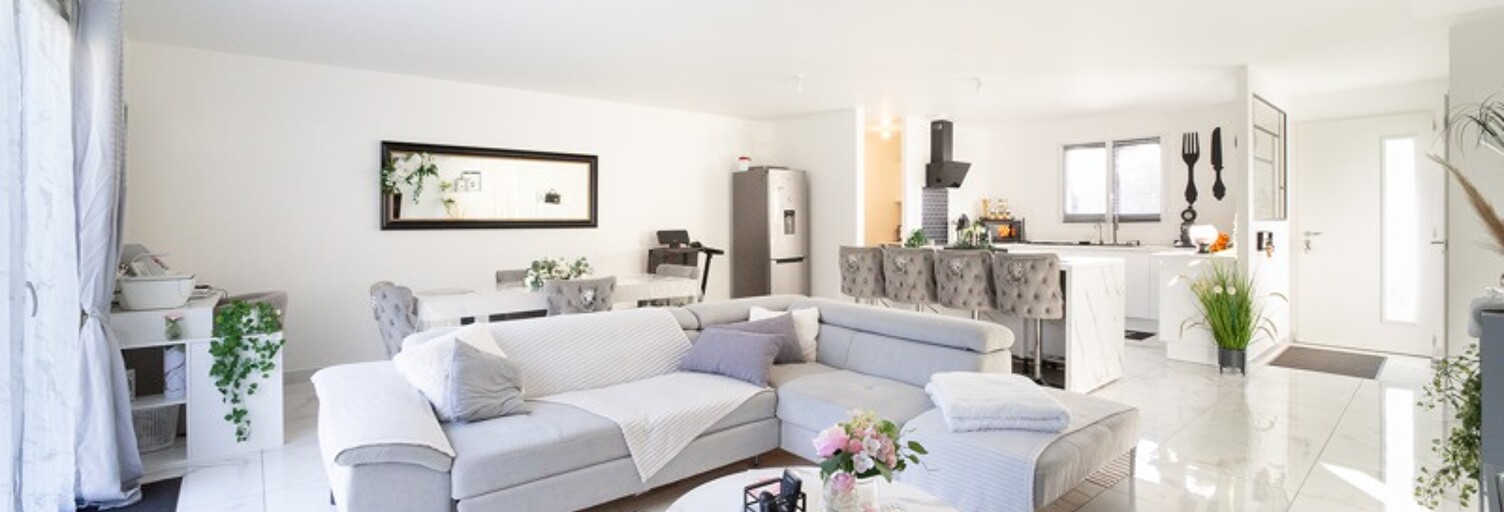 Maison 5 Pièces 115 m² à vendre à Cavignac (33620)