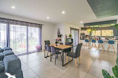 Maison 5 pièces 369600 €