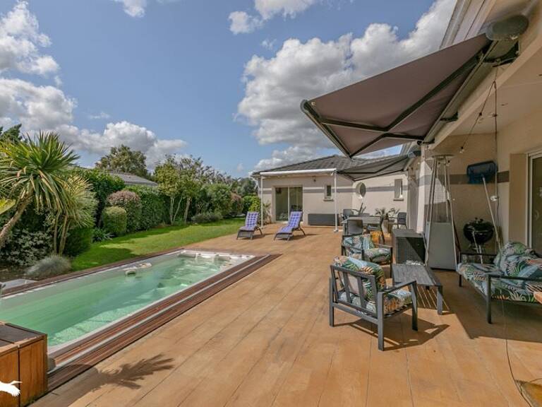 Contemporaine de 5 pièces principales — photo 1