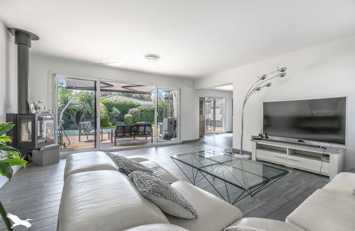 Contemporaine de 5 pièces principales — photo 2