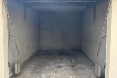 Garage  110 €