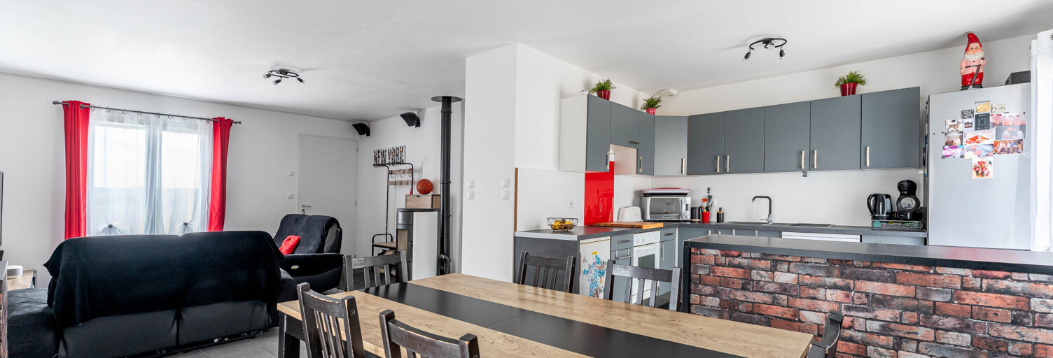 Maison 5 Pièces 118 m² à vendre à Frontonas (38290)