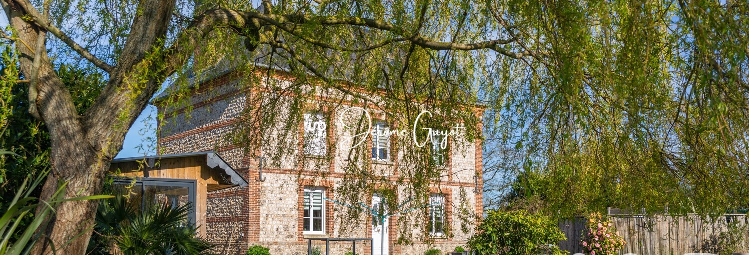 Maison 9 Pièces 165 m² à vendre à Valmont (76540)