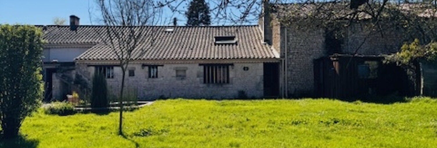 Maison 7 Pièces 154 m² à vendre à Expiremont (17130)