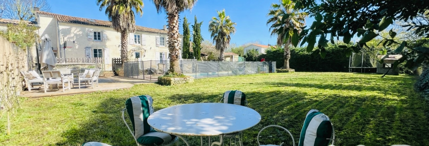 Maison 6 Pièces 200 m² à vendre à Ferrières (17170)