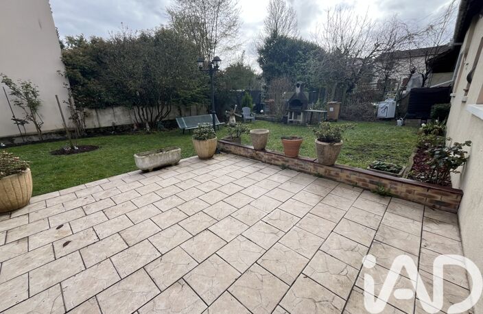 Vente Maison/villa 6 pièces — photo 2