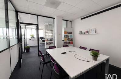 Location Bureaux 105 m&sup2; — photo du bien