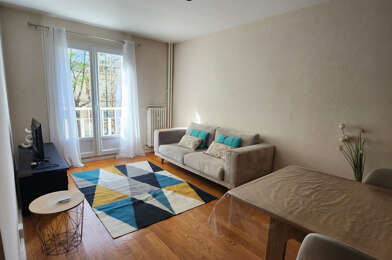 Appartement 3 pièces 780 €