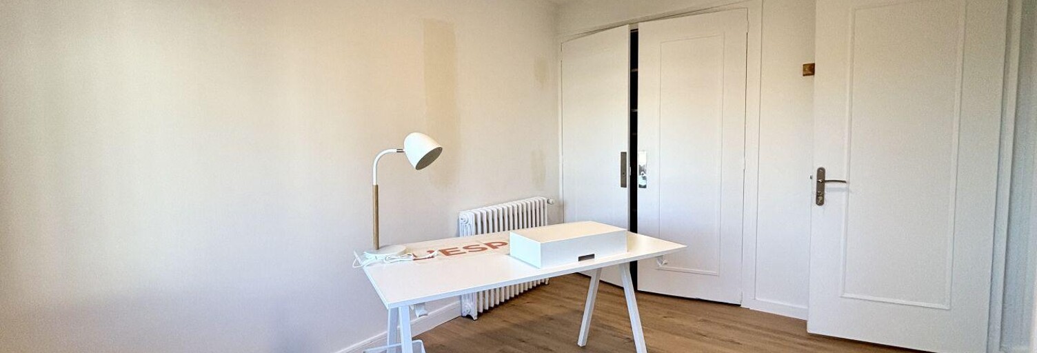 Bureau  11 m² à louer à Champagne-au-Mont-d'Or (69410)