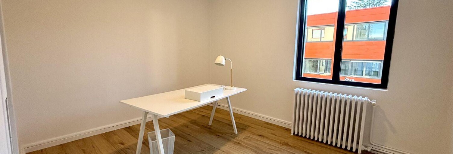 Bureau  13 m² à louer à Champagne-au-Mont-d'Or (69410)