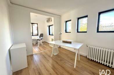 Bureau  320 €