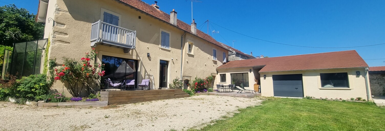 Maison 9 Pièces 230 m² à vendre à Gironville-sur-Essonne (91720)