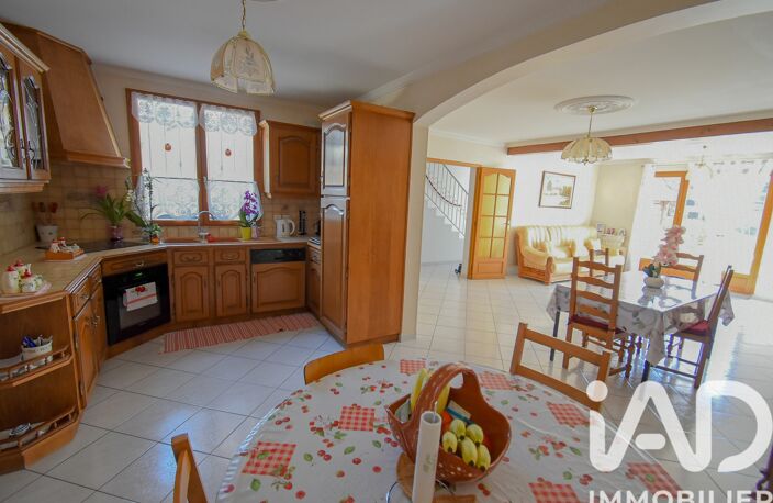 Vente Maison traditionnelle 6 pièces — photo 4
