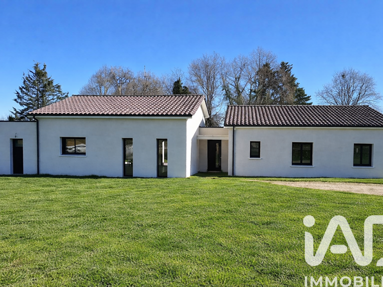 Vente Maison/villa 5 pièces — photo 1