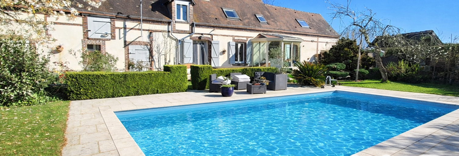 Maison 6 Pièces 131 m² à vendre à Combres (28480)