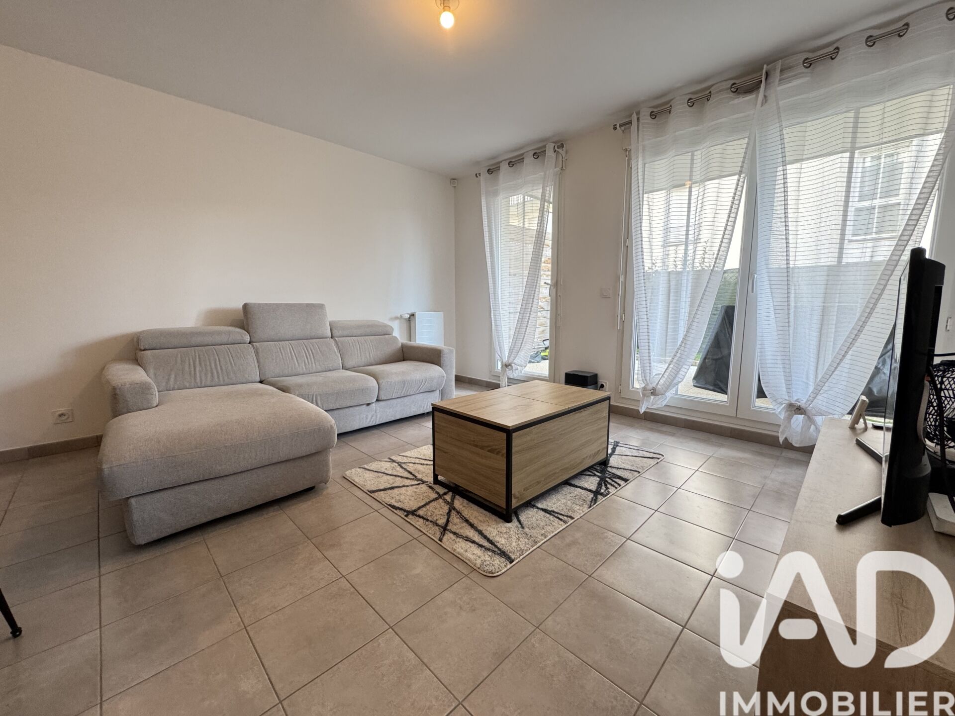 Vente Appartement 3 pièces - Photo 2