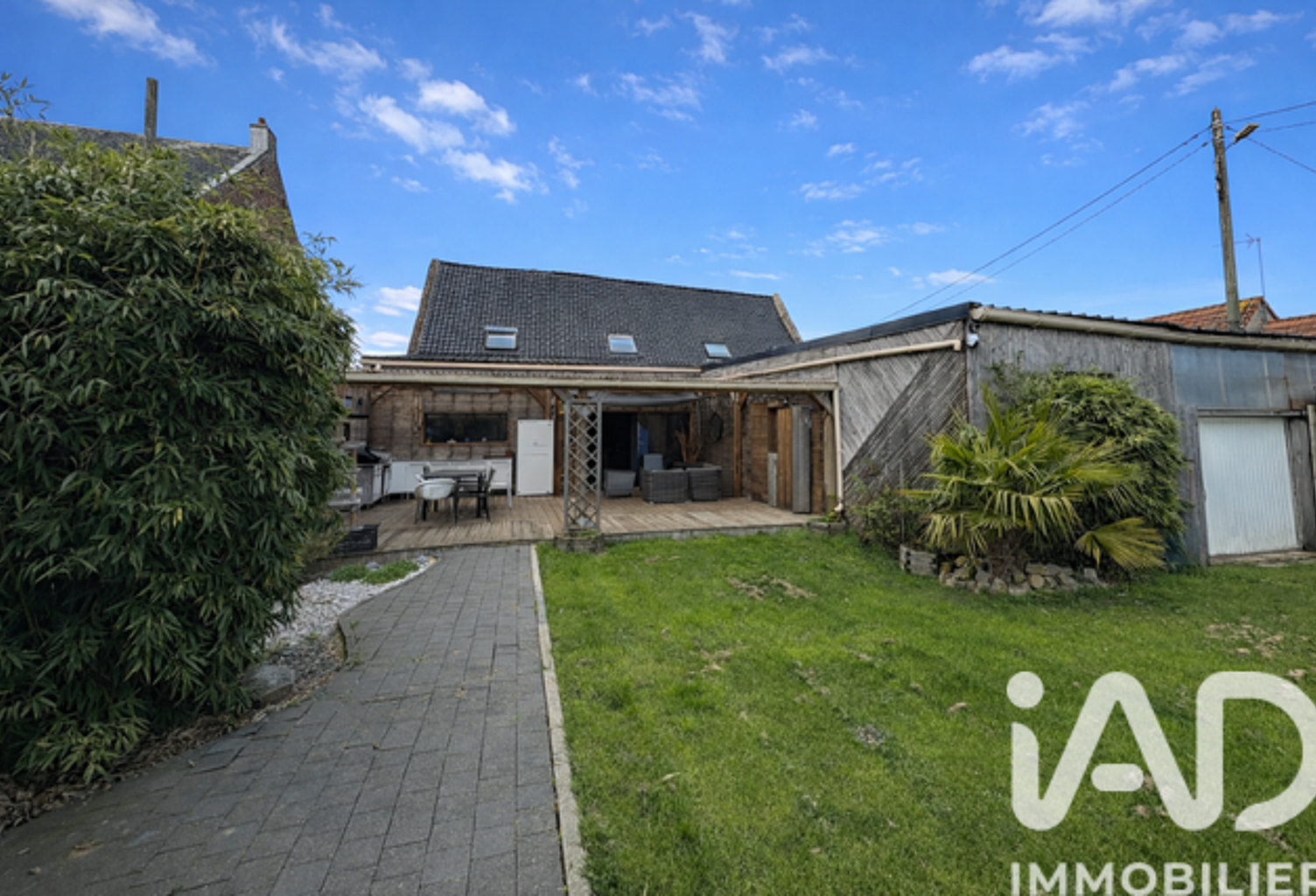 Vente Maison/villa 8 pièces — photo 1