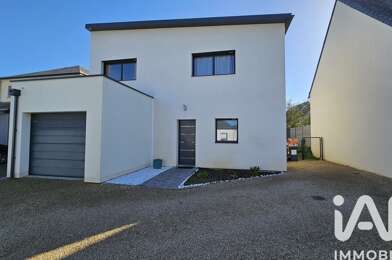 Maison 5 pièces 283720 €