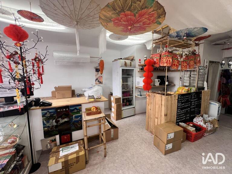 Vente Boutique/Local commercial 177 m&sup2; — photo 1