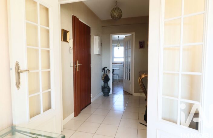 Vente Appartement 4 pièces — photo 2