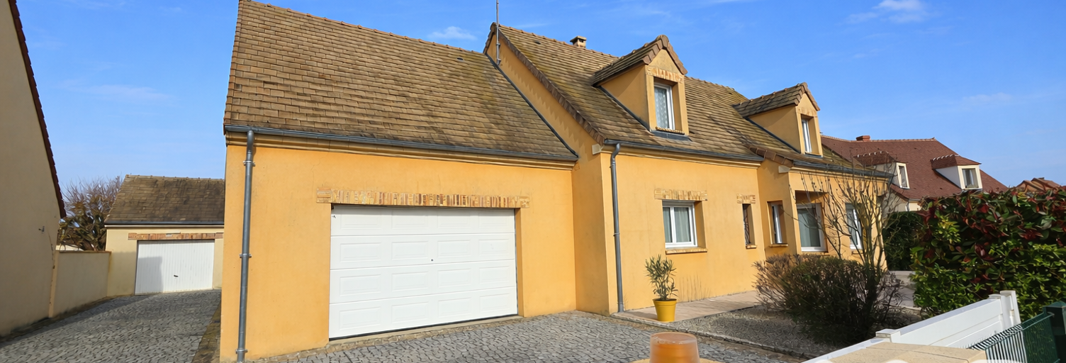 Maison 6 Pièces 163 m² à vendre à Sours (28630)