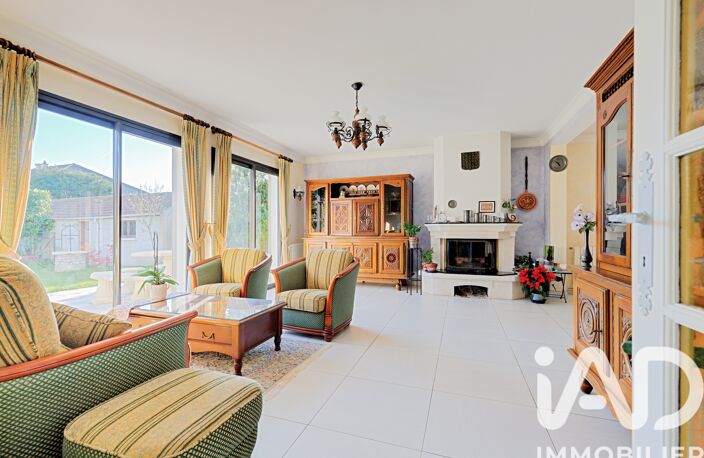 Vente Maison/villa 6 pièces — photo 2