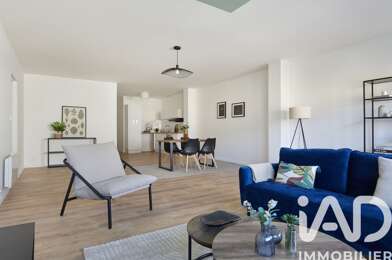 Appartement 4 pièces 240000 €