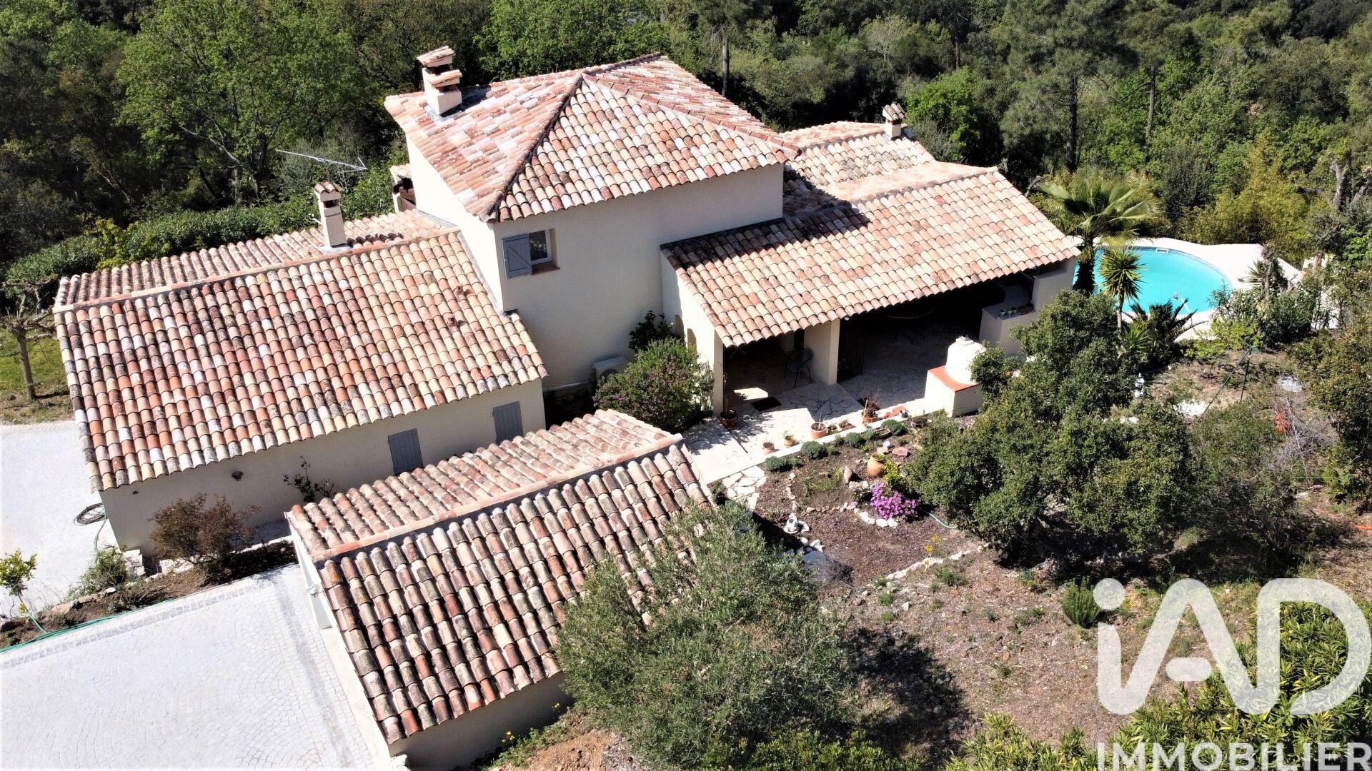 Vente Maison/villa 8 pièces - Photo 5