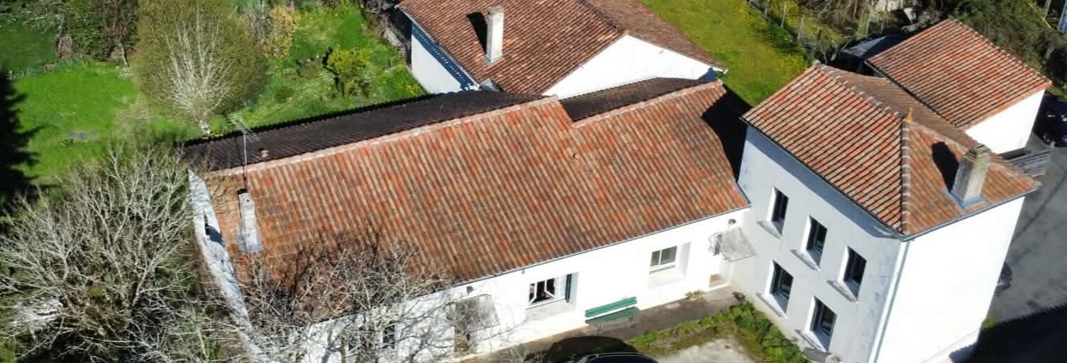 Maison 9 Pièces 199 m² à vendre à Orgedeuil (16220)