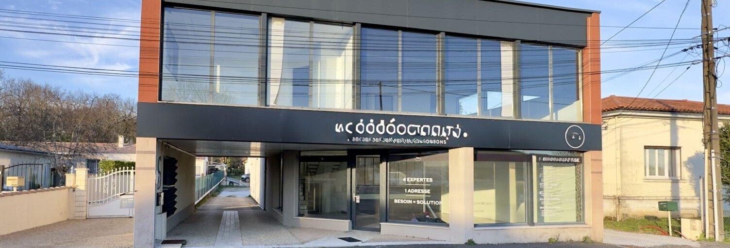 Commerce  230 m² à louer à Soyaux (16800)