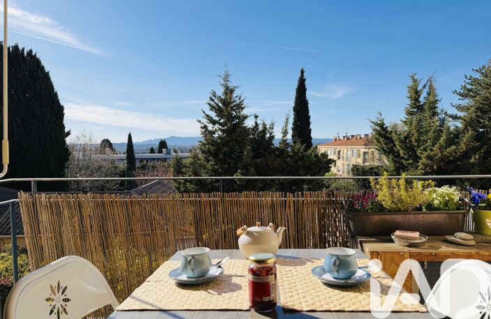 Vente Appartement 4 pièces — photo 2