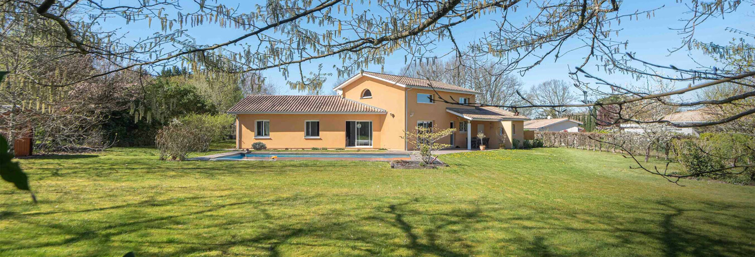 Maison 5 Pièces 147 m² à vendre à Camblanes-et-Meynac (33360)