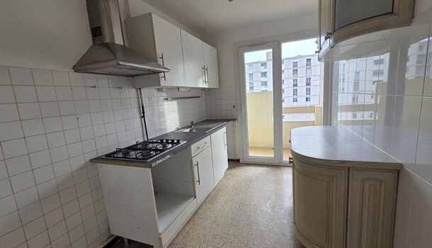 Appartement 3 pièces  à louer Marseille 10eme 13010