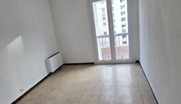 Appartement 3 pièces  à louer Marseille 10eme 13010