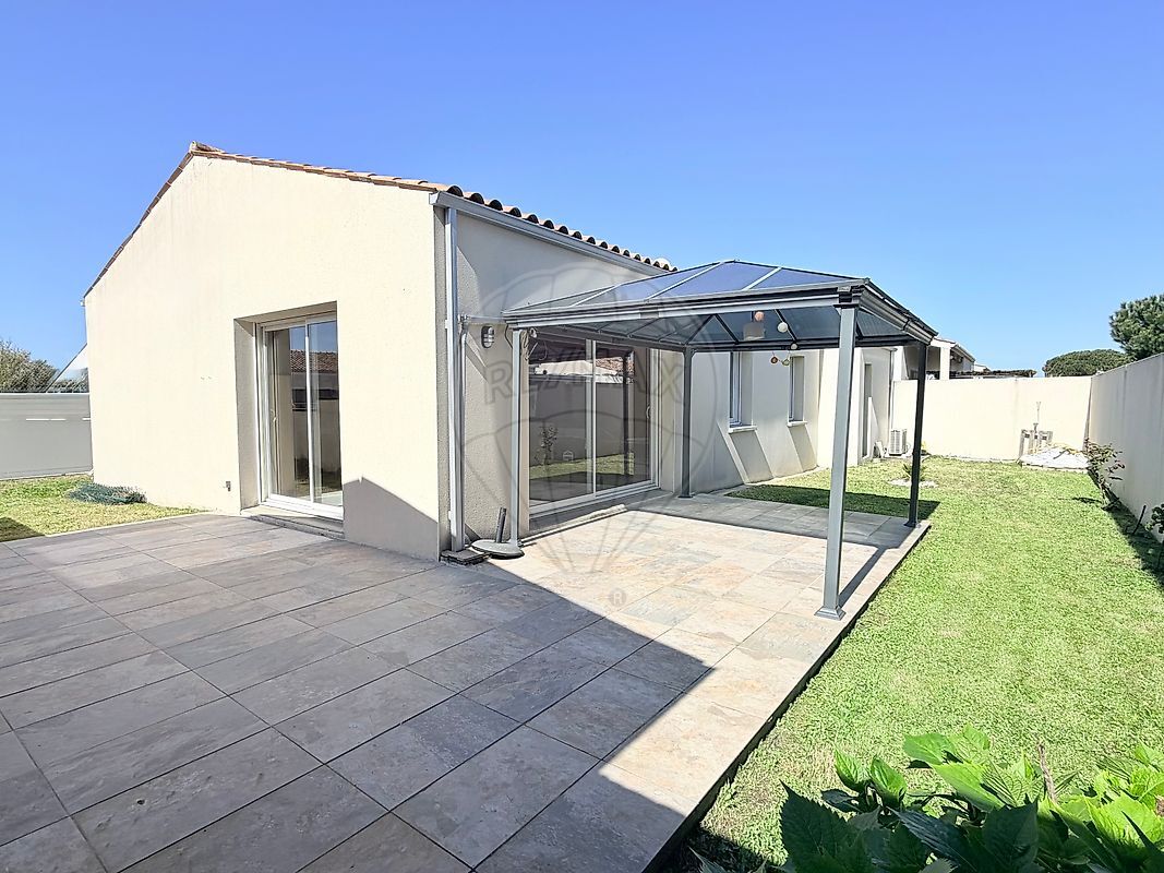 Villa / Maison  T4 à vendre Mathes (Les) 17570