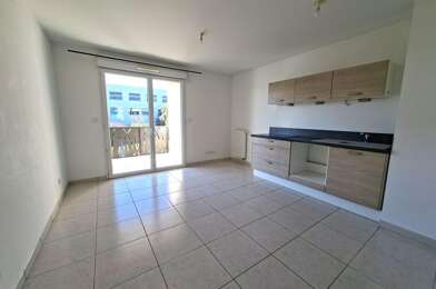 Appartement 3 pièces 165700 €