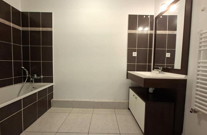 Appartement + garage — photo 5