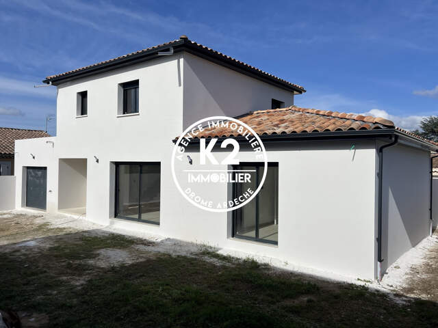 Villa contemporaine neuve  130 m²  4 chambres — photo du bien